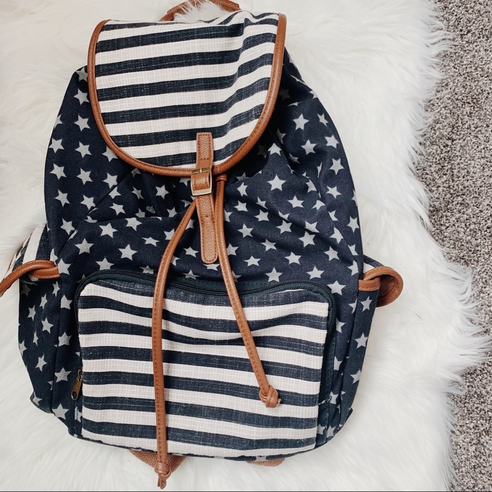 Star print Navy blue backpack great condition